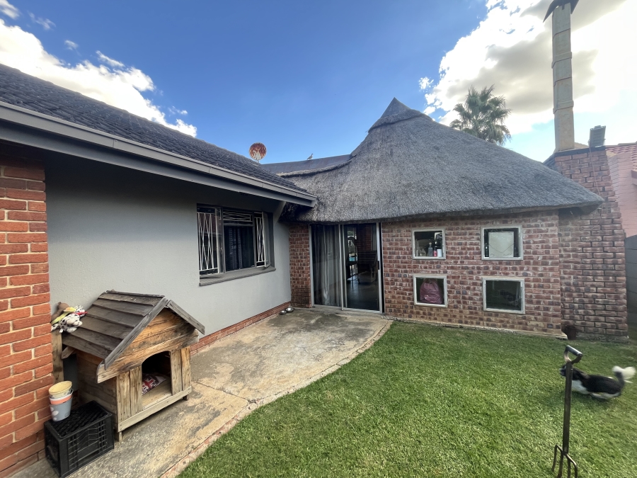 3 Bedroom Property for Sale in Merriespruit Free State